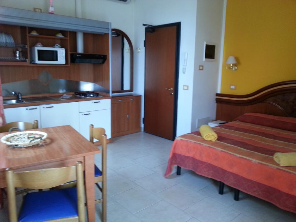 Residence La Villetta Rimini Exterior photo