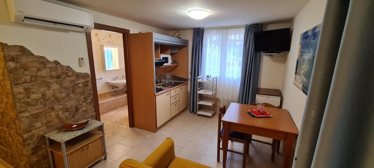 Residence La Villetta Rimini Exterior photo