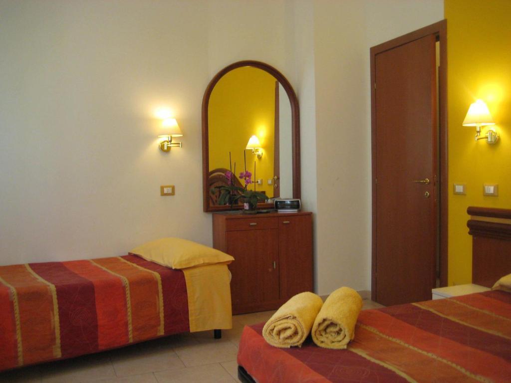 Residence La Villetta Rimini Room photo