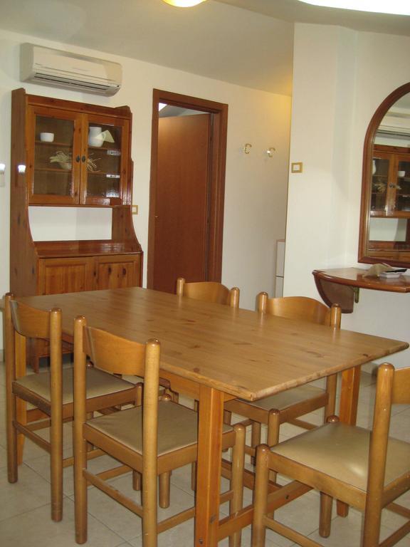 Residence La Villetta Rimini Room photo